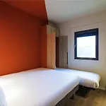 Ibis Budget The Hague Airport 2*