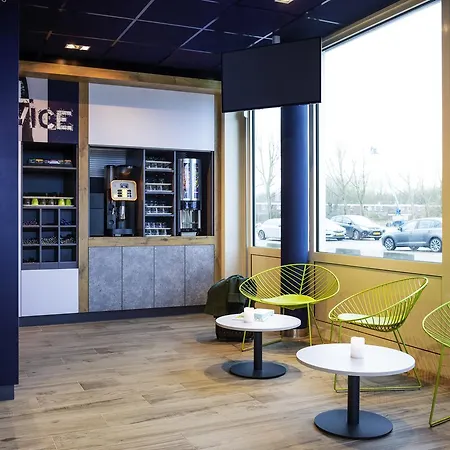 Отель Ibis Budget The Hague Airport