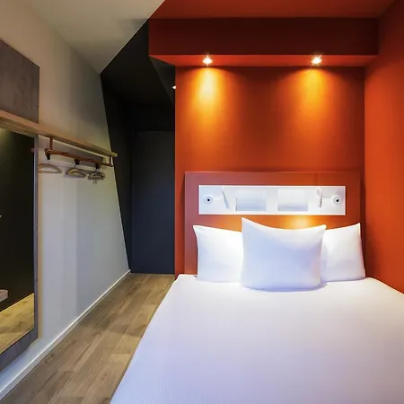 Ibis Budget The Hague Airport מלון