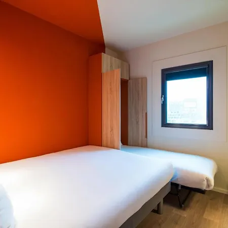 Отель Ibis Budget The Hague Airport Роттердам