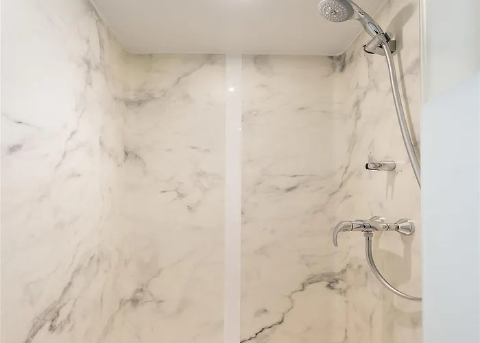 Ibis Budget The Hague Airport 2*